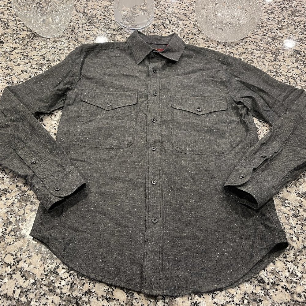 NWOT — 7 FOR ALL MANKIND brand Men’s Button Down -  Size XS - Good Condition!